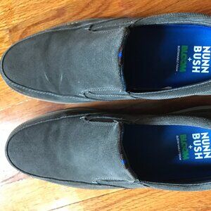 Nunn Bush + Bloom  Otto  Moc Toe Slip On